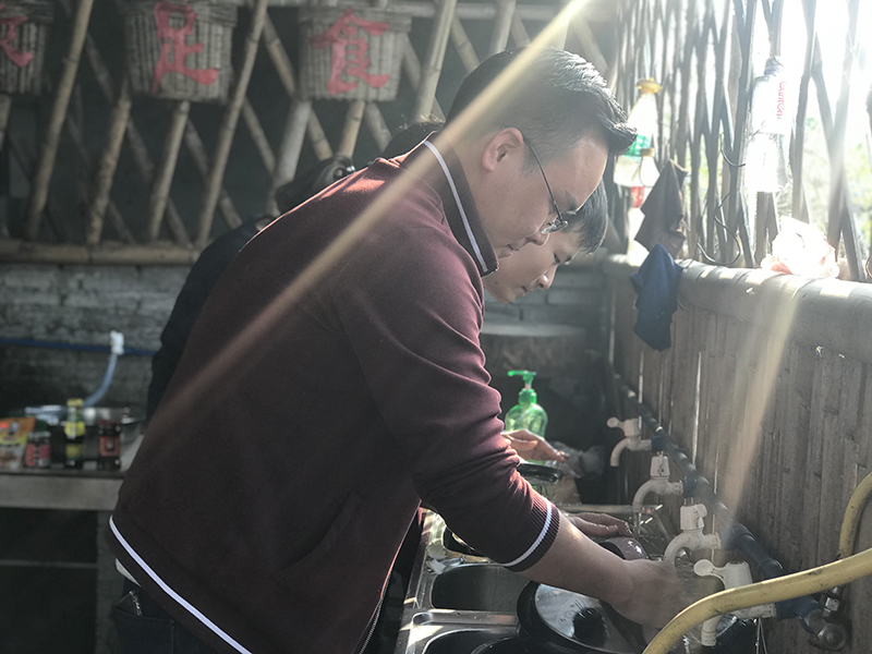 广州市中南机电工程有限公司百家宴5